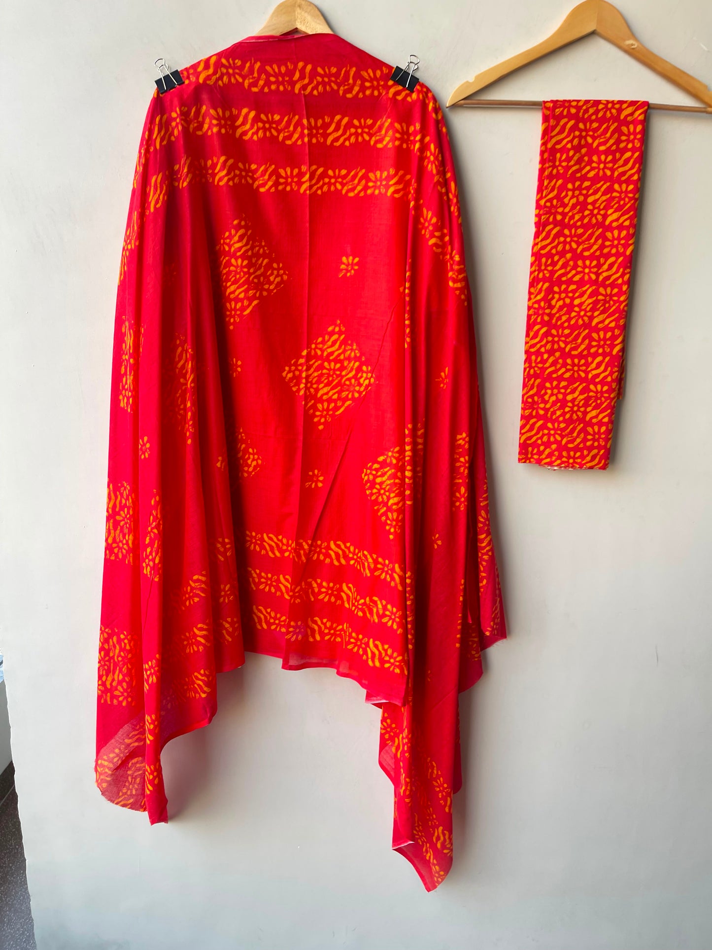 Cotton printed unstitched ladies suit Rc19281 (b)