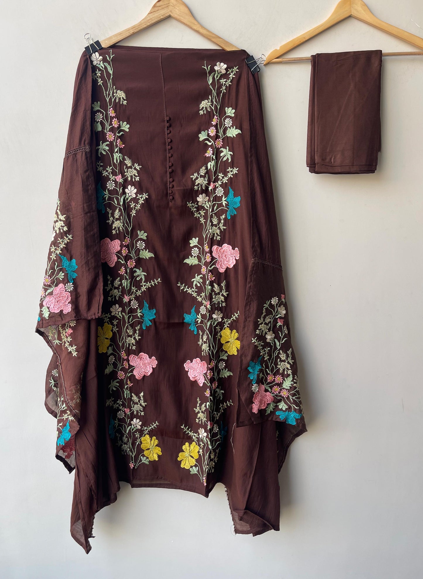 Mul chanderi cotton printed unstitched ladies suit Rc19329 (b)