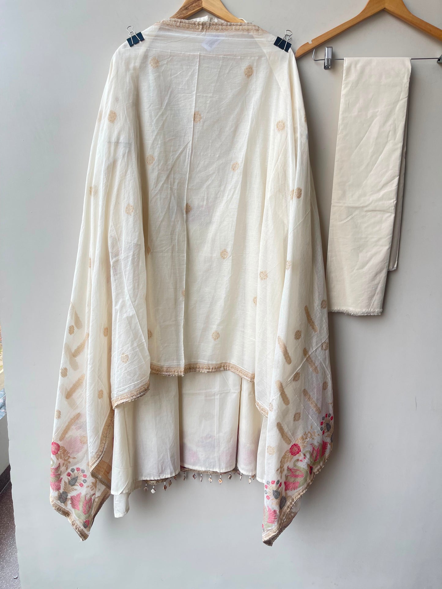 Banarasi cotton jaamdhani weaving unstitched ladies suit Rc19053