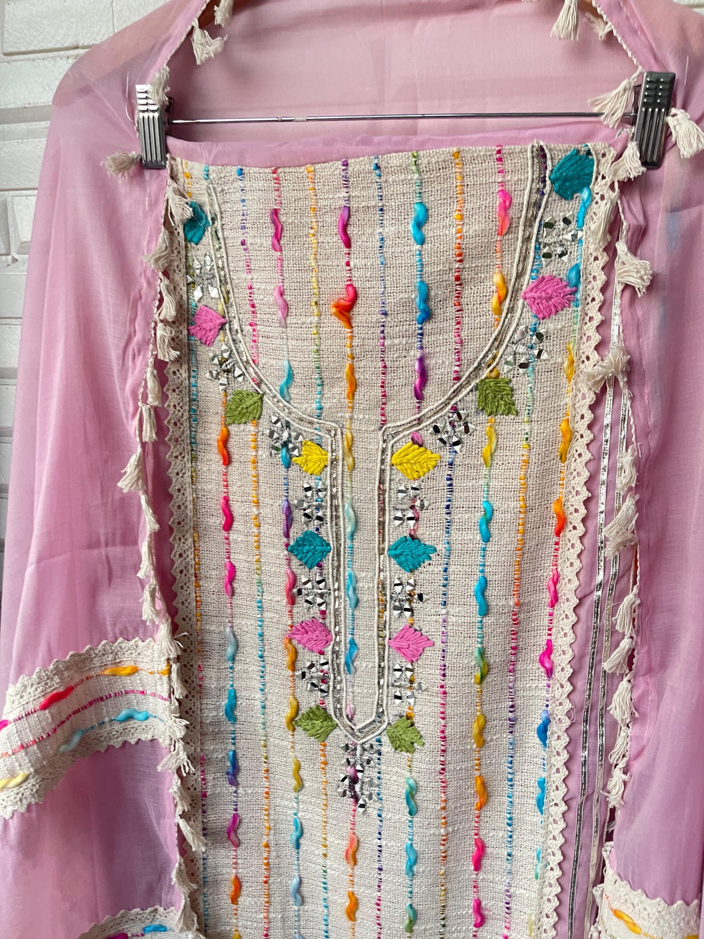 Mul Chanderi Unstitched Ladies suit Rc 17092 (b)