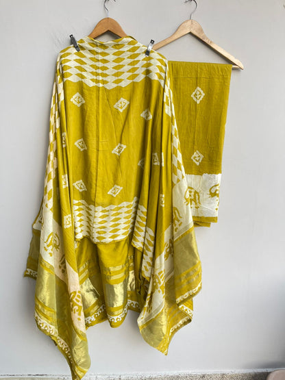 Muslin chanderi unstitched ladies suit Rc18375