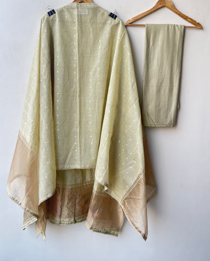 Banarasi Mul Chanderi Elegant Unstitched Suit Set
