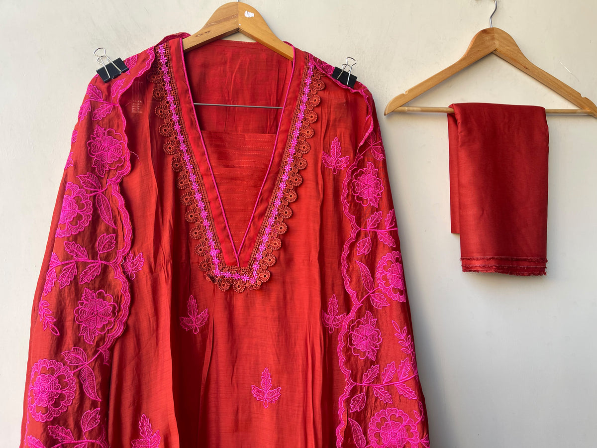Elegant Unstitched Mul Chanderi 3 Pcs Suit Set