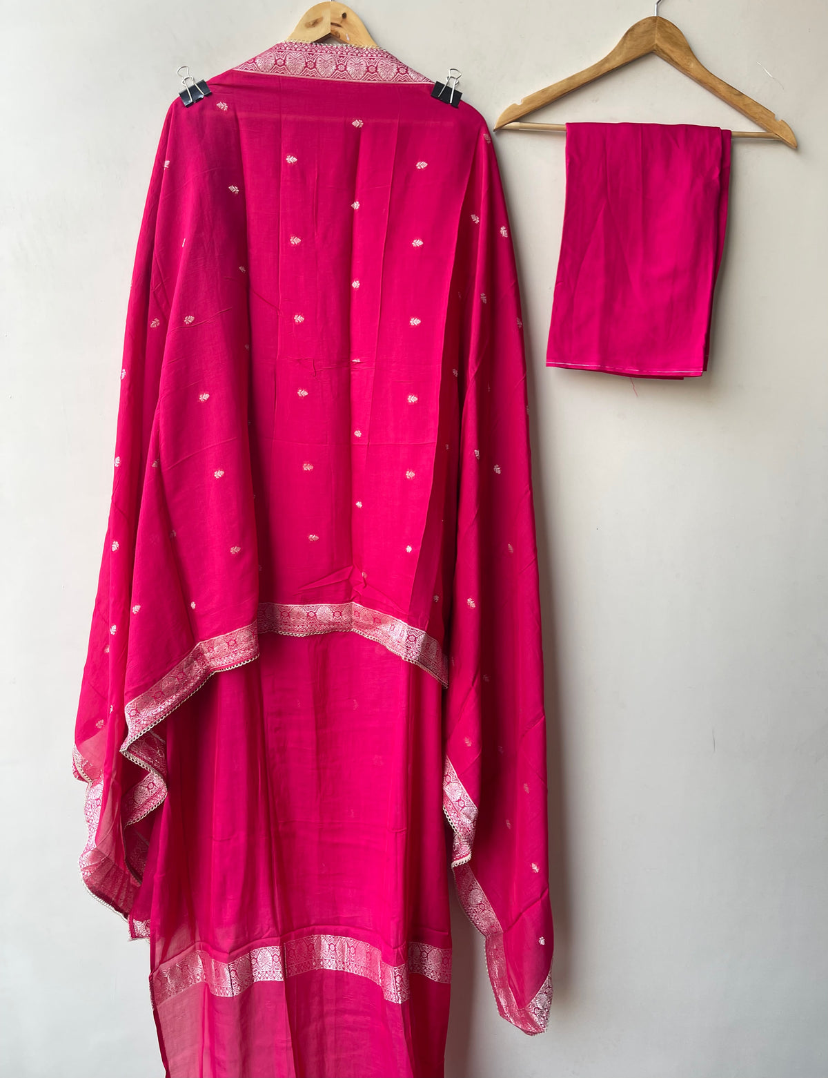 Banarasi Mul Chanderi Designer Unstitched 3pcs Suit Set