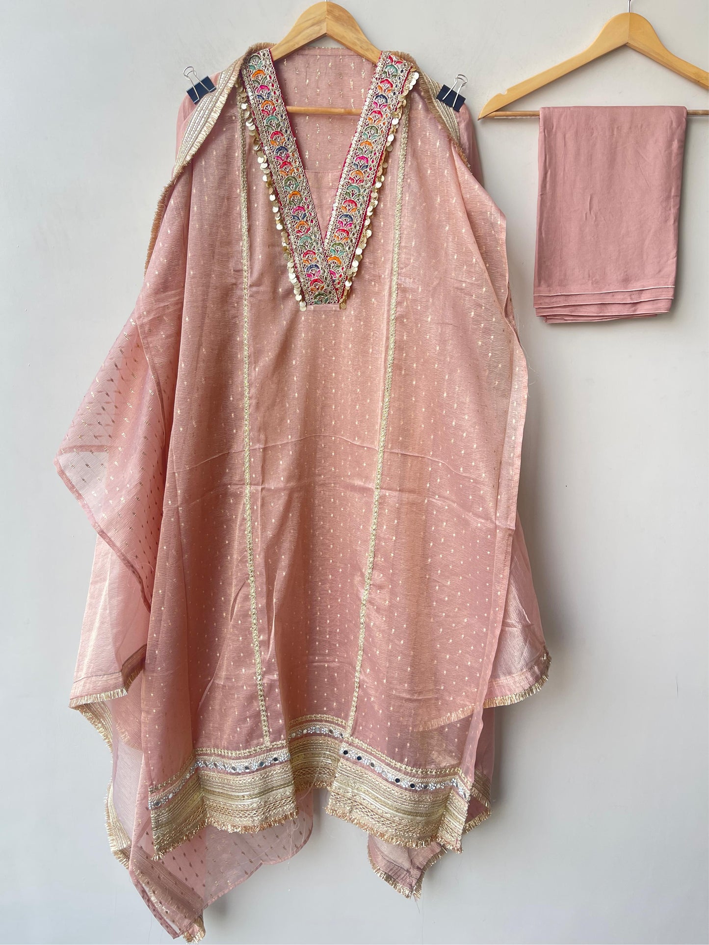 Banarasi crushed shimmer tissue ladies unstitched suit Rc19327