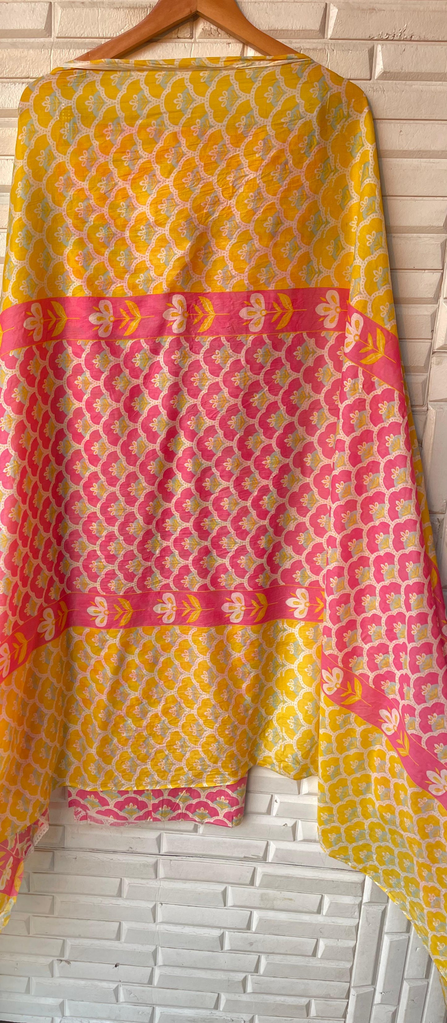 Cotton unstitched ladies suit Rc17322