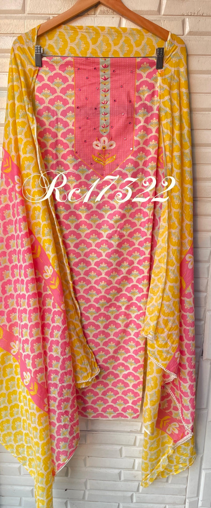 Cotton unstitched ladies suit Rc17322