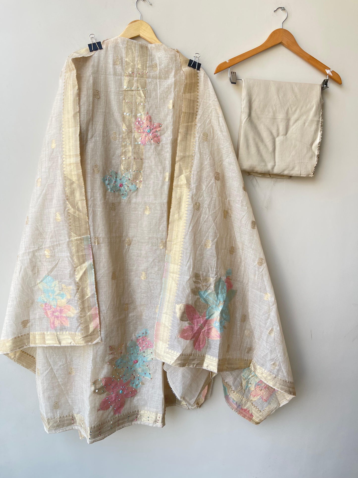 Banarasi weaving mul chanderi unstitched ladies suit Rc18945