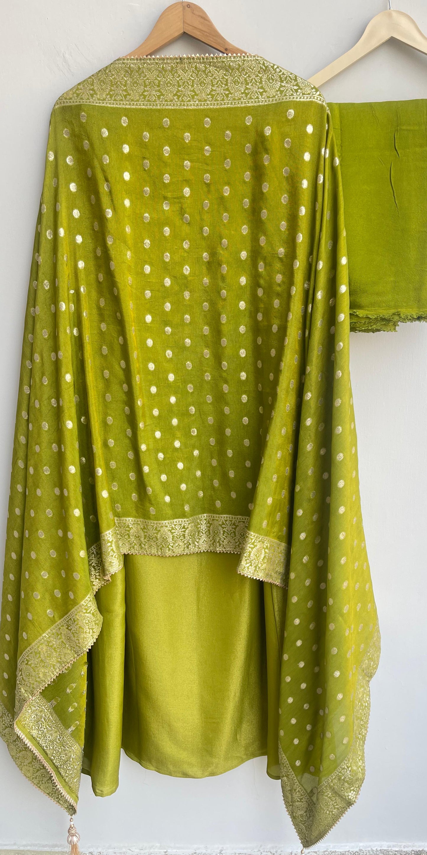 Shimmer Silk Unstitched Ladies Suit RC-17965 – view 5