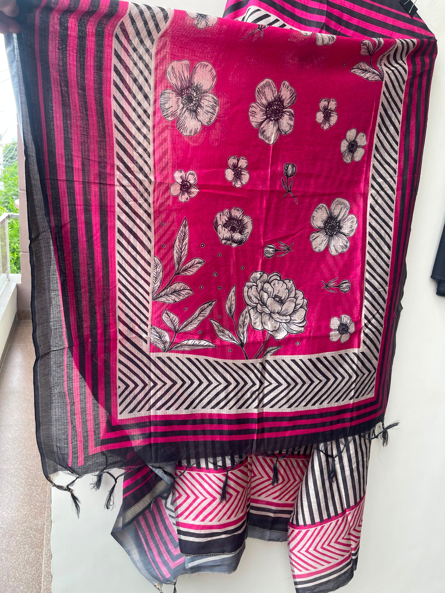 Mul chanderi printed ladies unstitched suit Rc19036 (b)