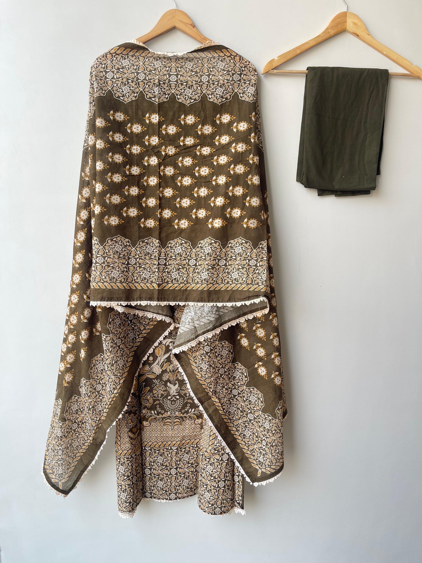 Cotton Printed Unstitched Ladies Suit RC18819 – view 4