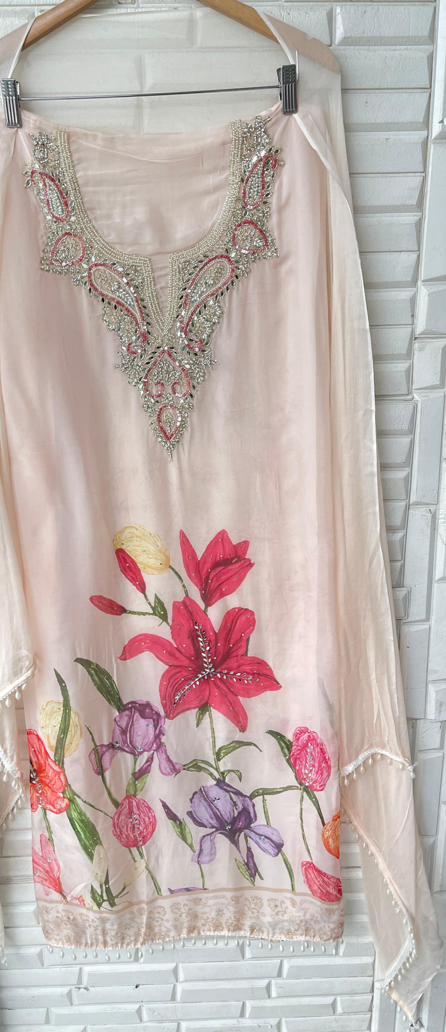 Organza unstitched ladies suit Rc17401