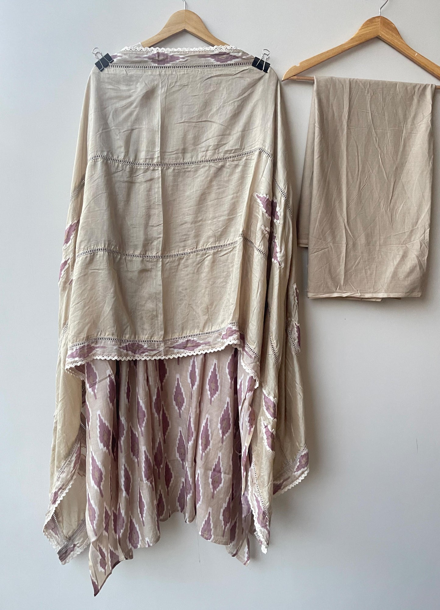 Mul Chanderi Unstitched Ladies Suit RC18865 – view 9