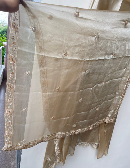 Shimmer glass silk fabric unstitched ladies suit