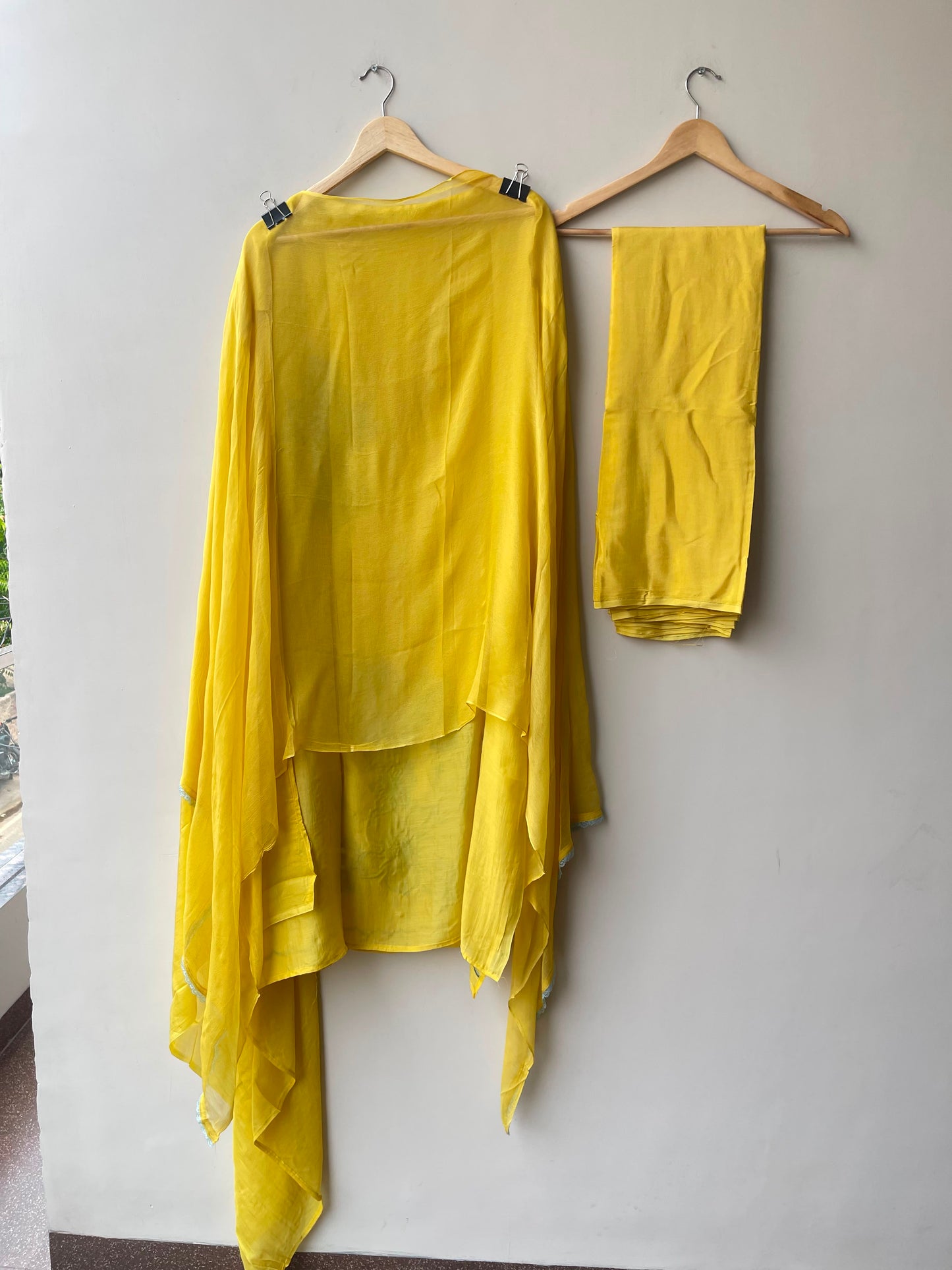 Mul chanderi unstitched ladies suit Rc18989