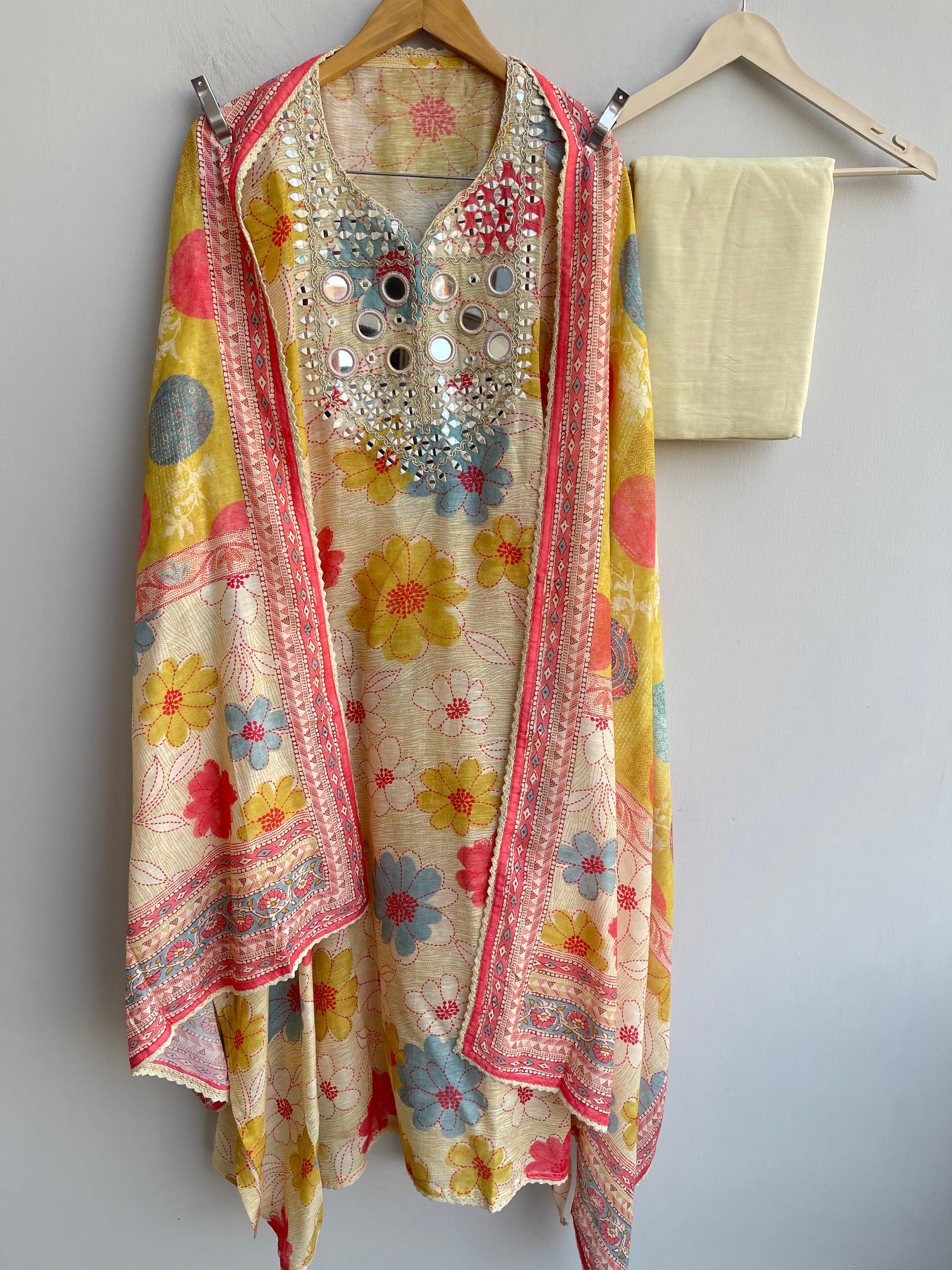 Pure Linen Printed Unstitched Ladies Suit RC-18460 – view 3