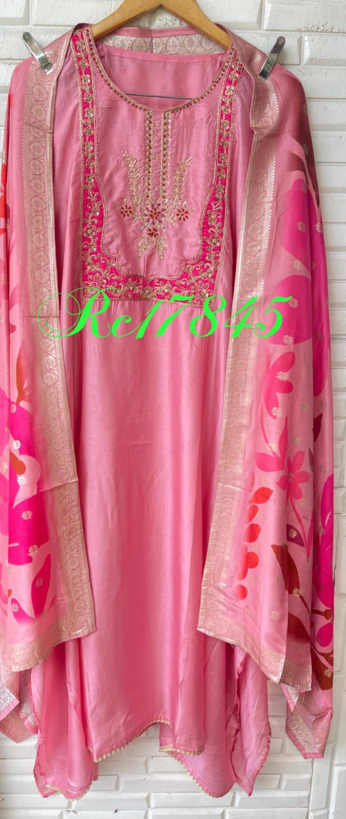 Tassar silk unstitched ladies suit Rc17845