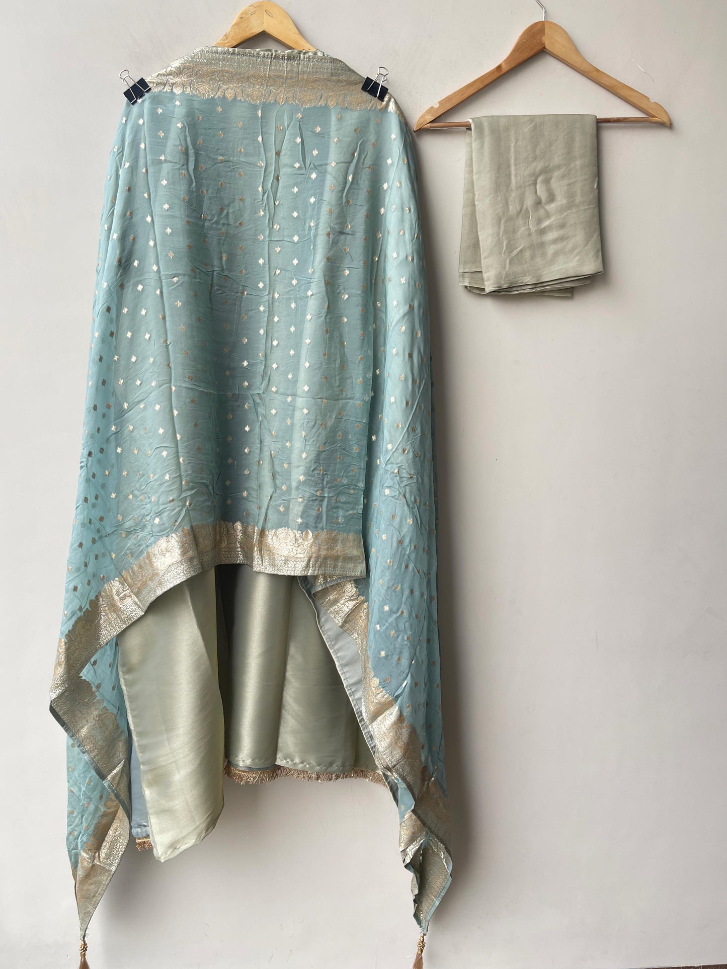 Pure Giraffe shimmer silk unstitched ladies suit