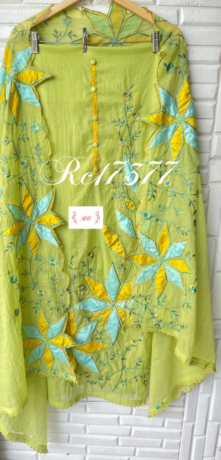 Mul chanderi unstitched ladies suit Rc17377 (b)