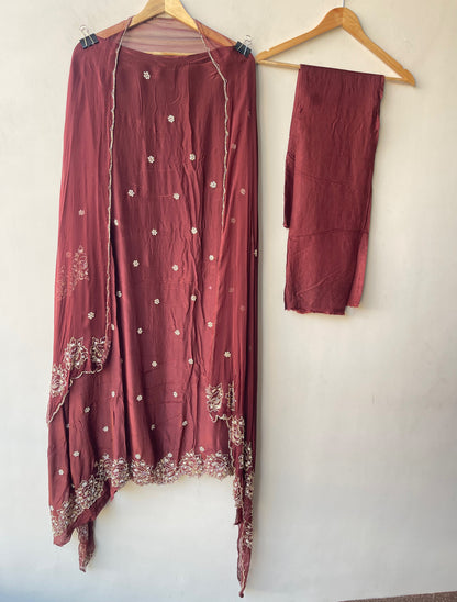Premium Embroidered Crepe Satin Unstitched 3Pcs Suit Set