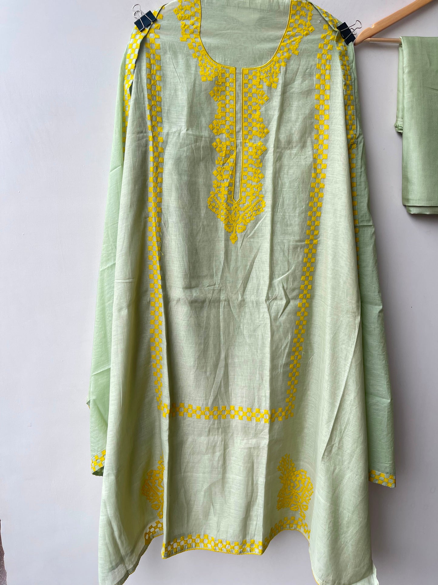 Pure mul chanderi unstitched ladies suit Rc19083