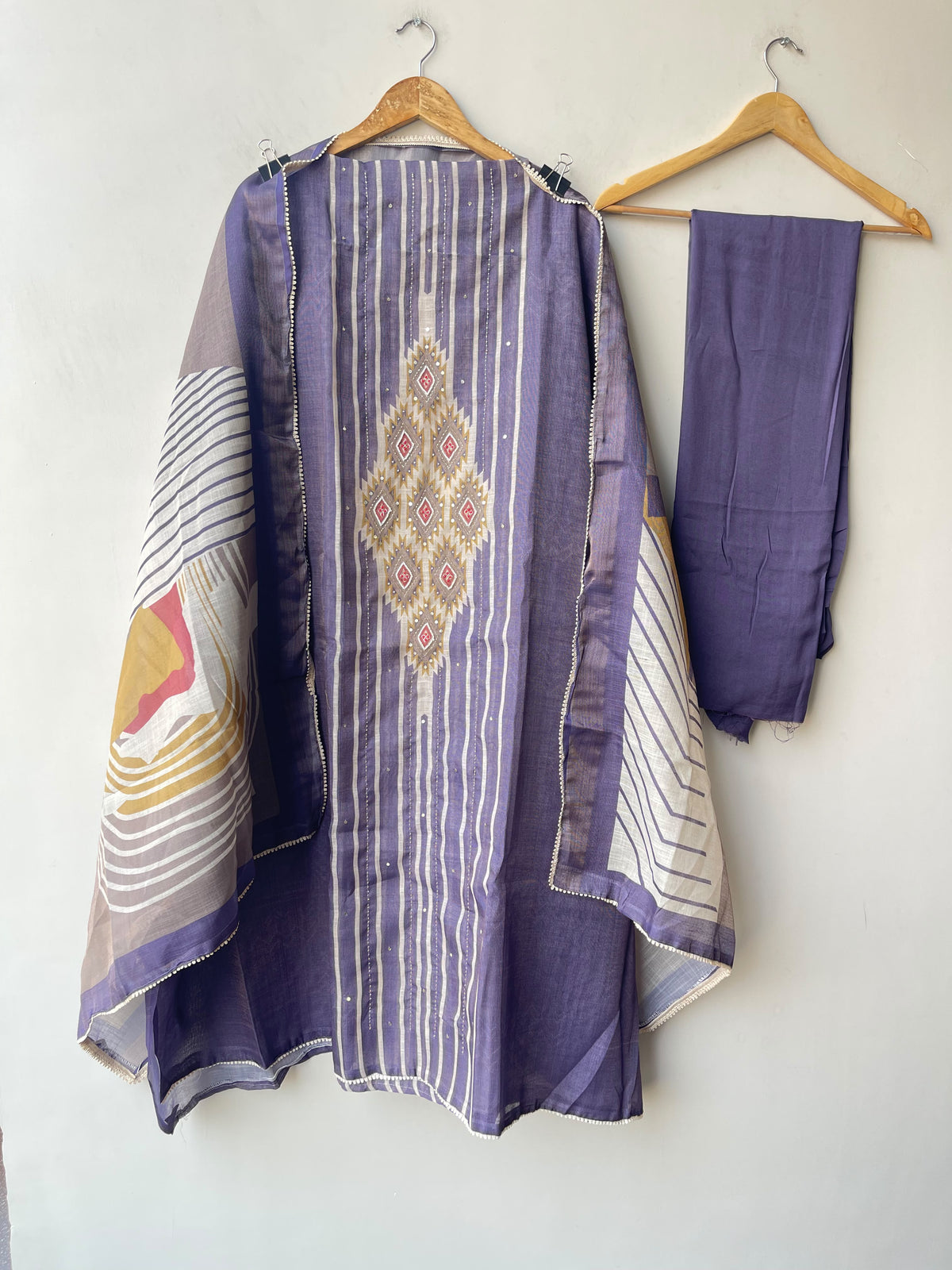 Designer Shimmer Linen Printed Unstitched 3 Pcs Suit Set