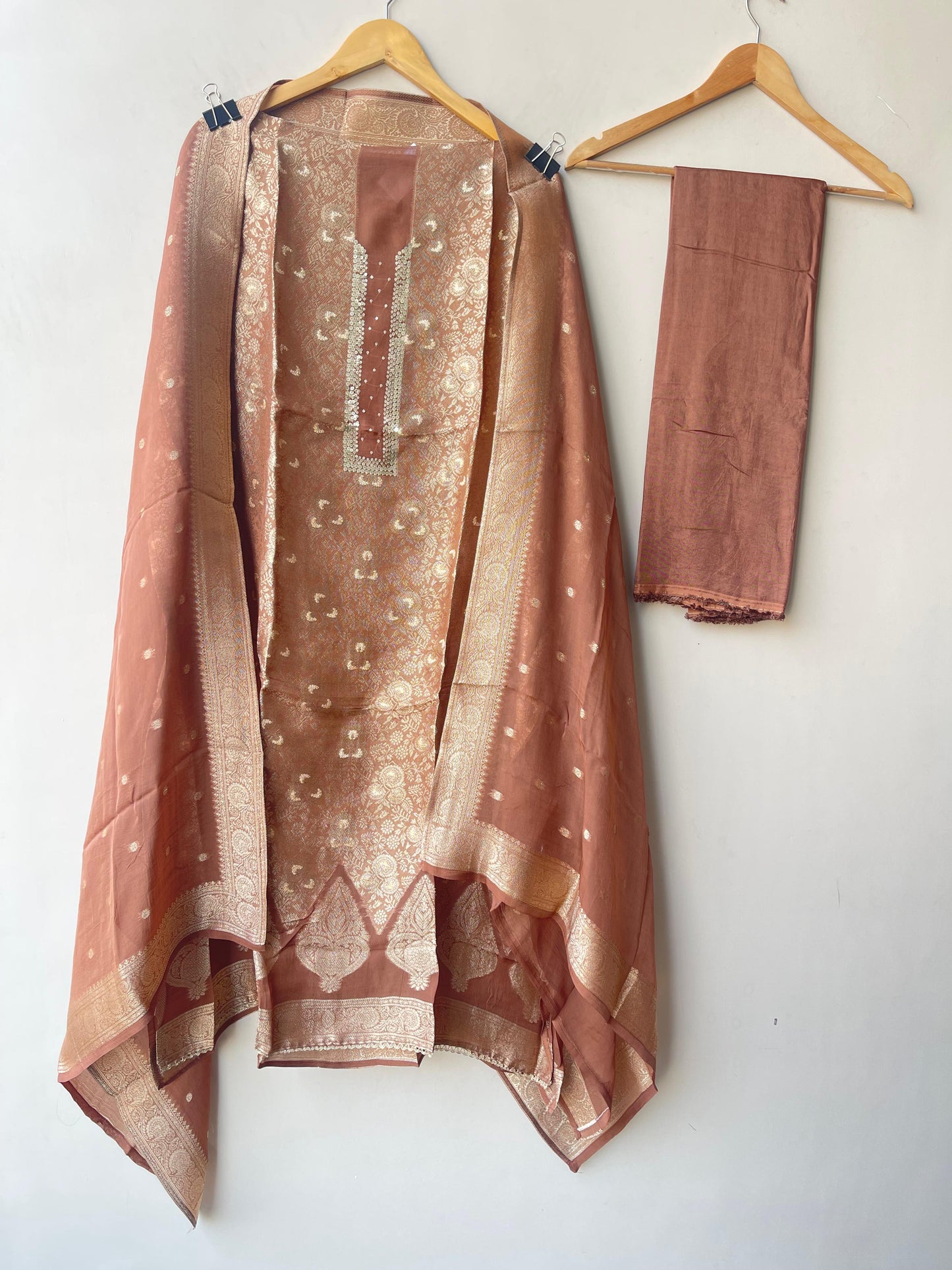Pure Banarasi brocade silk unstitched ladies suit Rc19348 (b)