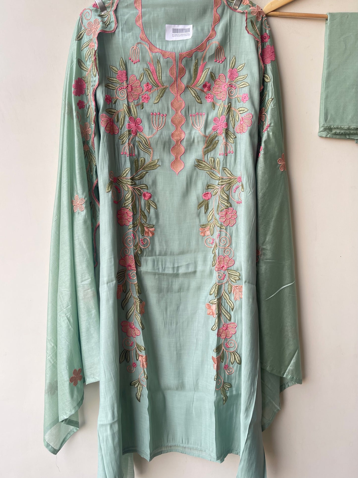 Mul chanderi unstitched ladies suit Rc19309 (c)