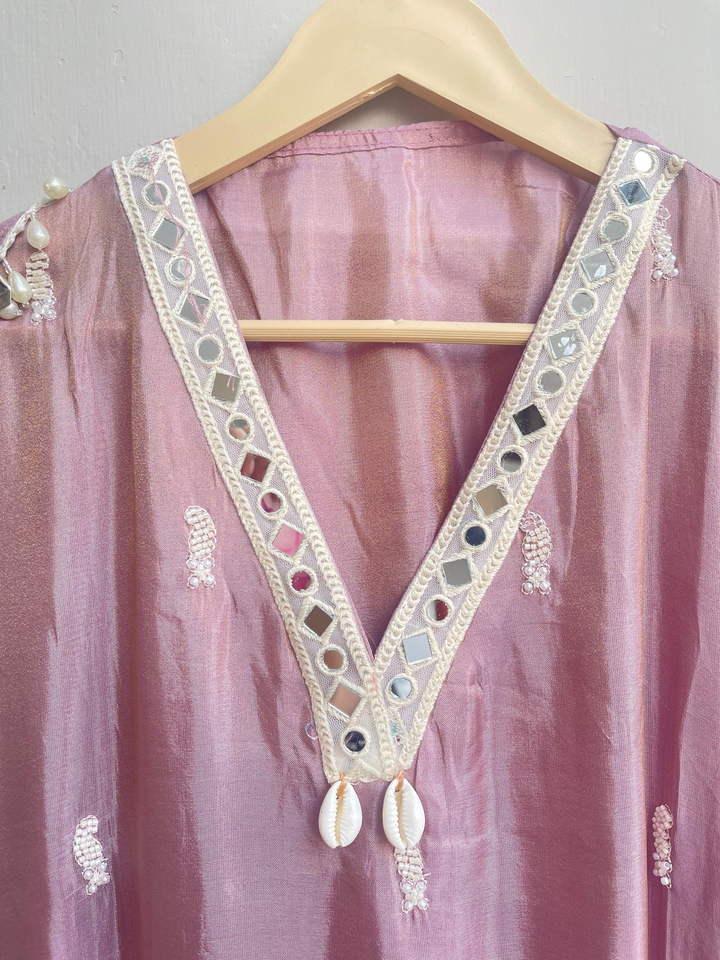 Shimmer silk unstitched ladies suit Rc17896