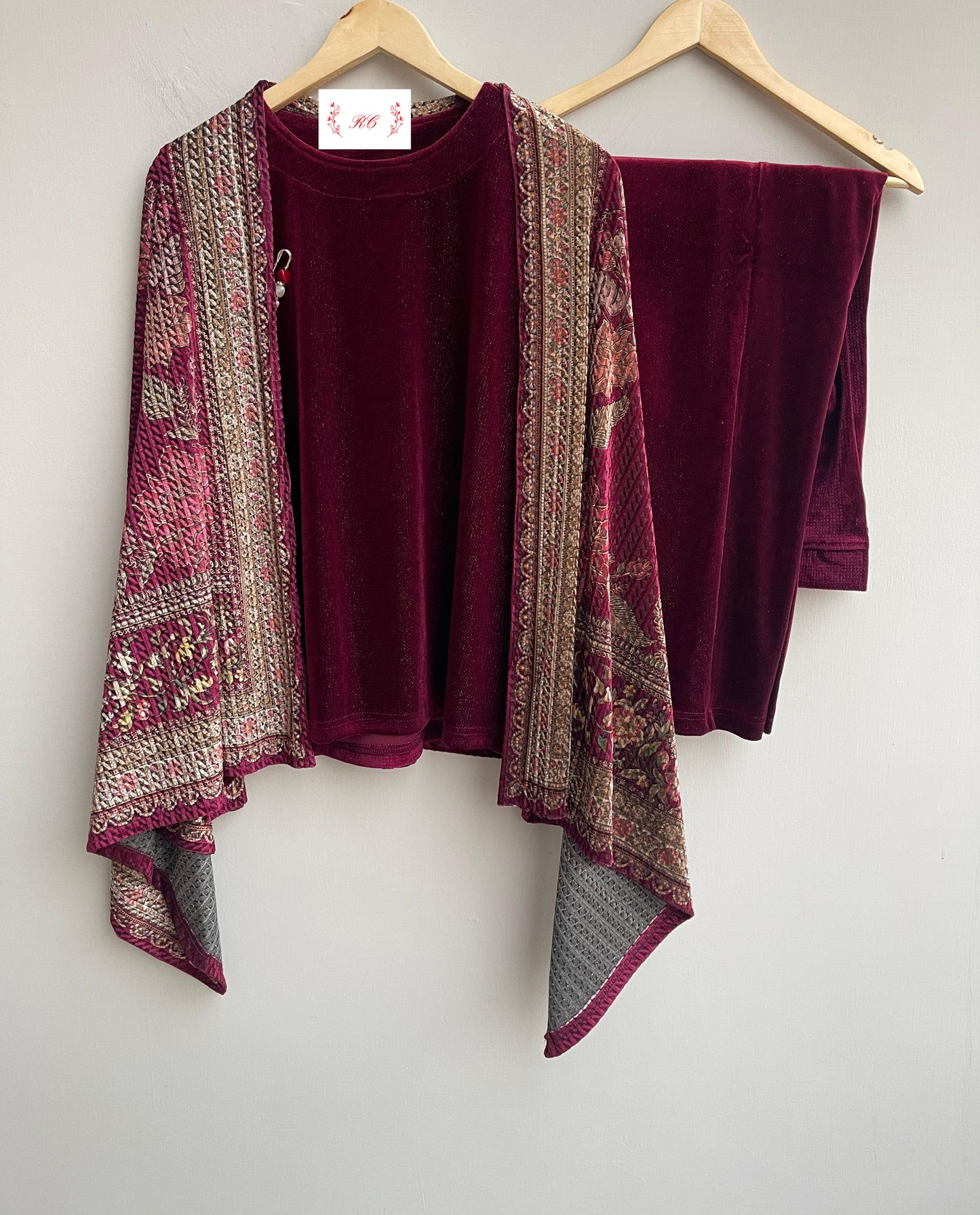 Imported velvet readymade ladies winter coord set Rc18815