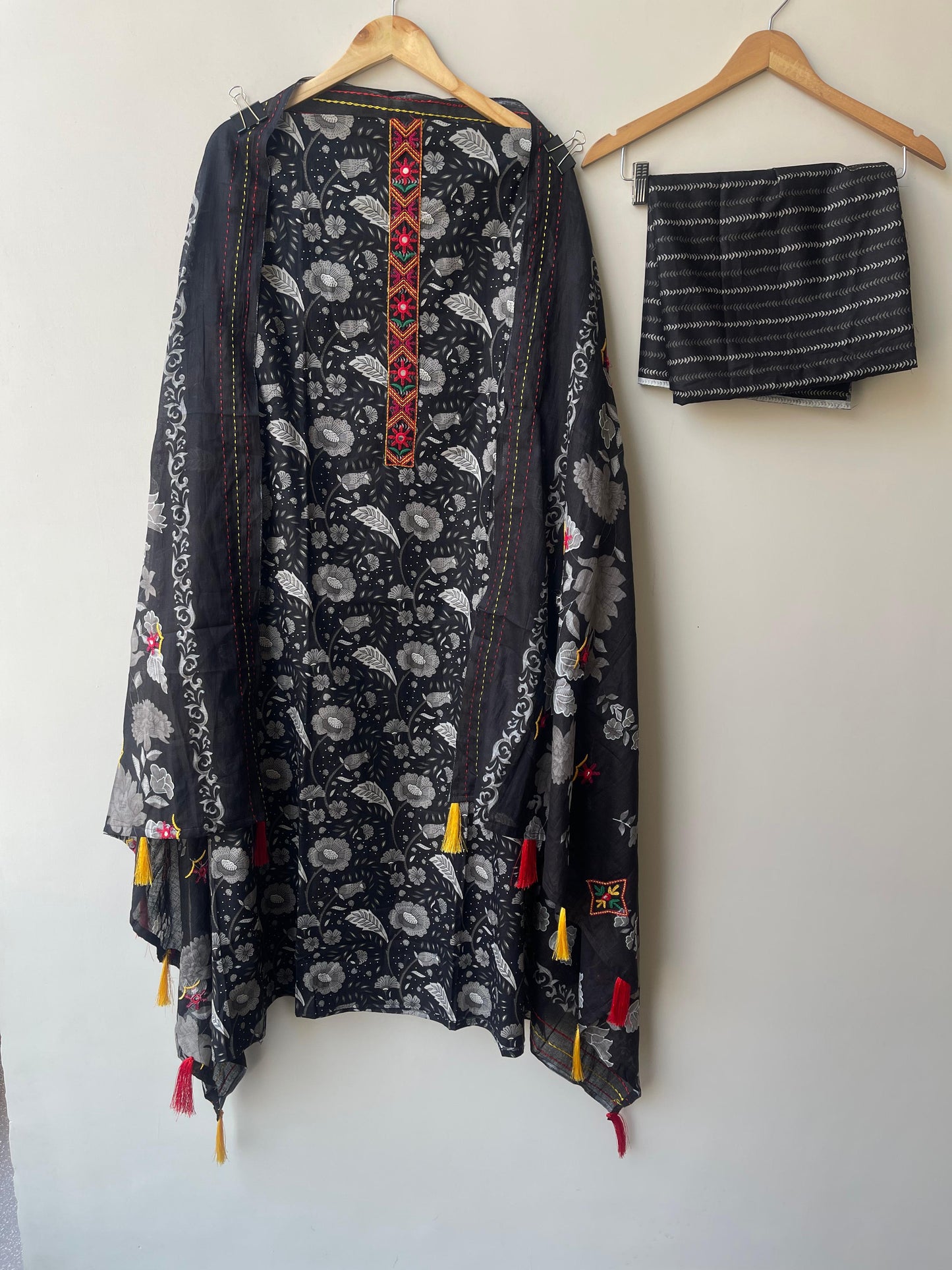 Cotton Printed Unstitched Ladies Suit RC-18836 – view 5