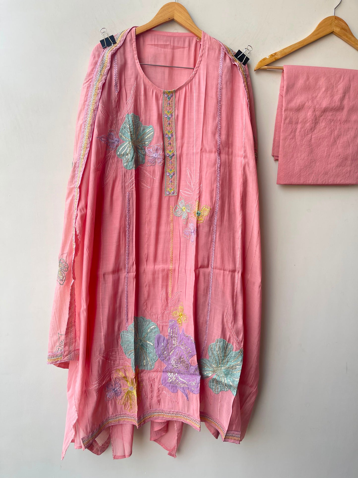 Mul chanderi unstitched ladies suit Rc19204 (a)