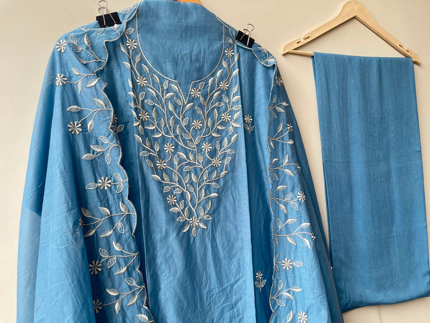Mul chanderi unstitched ladies suit Rc19080