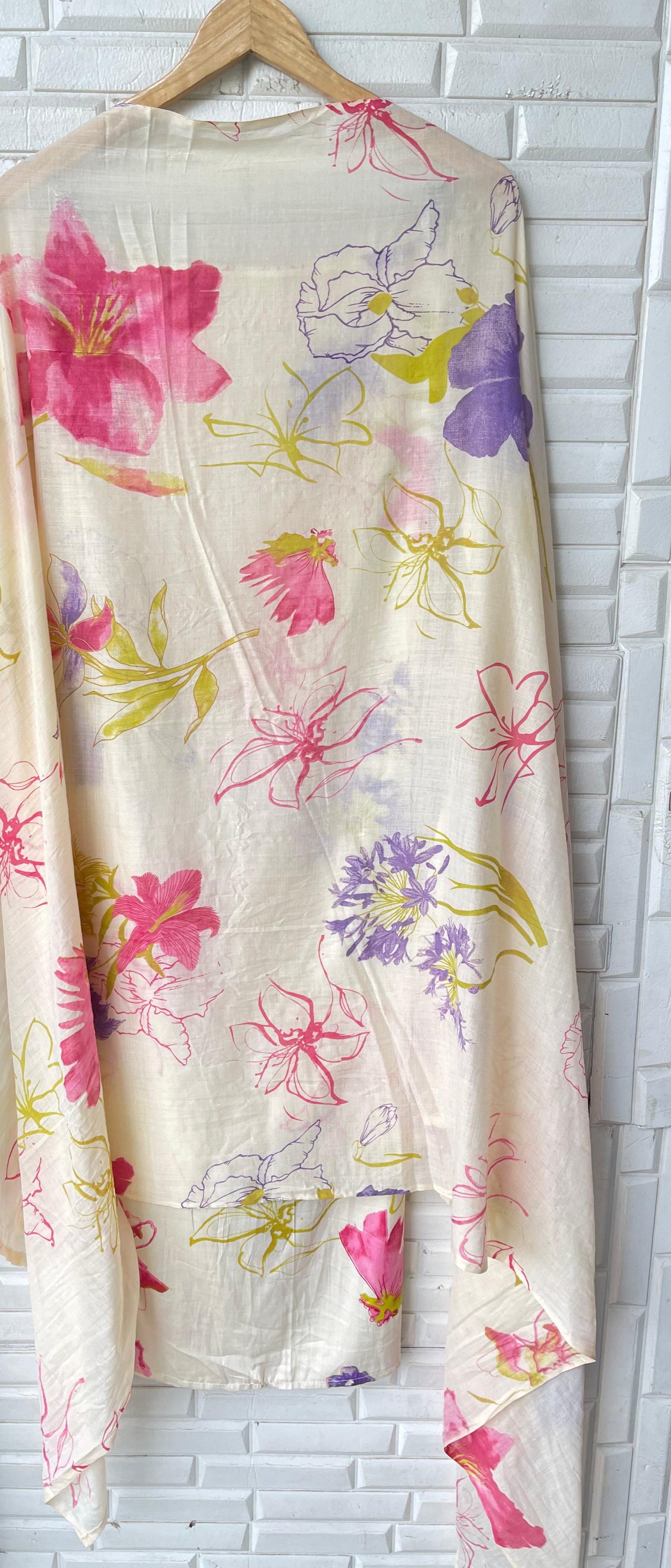 Mul cotton unstitched ladies suit Rc17351