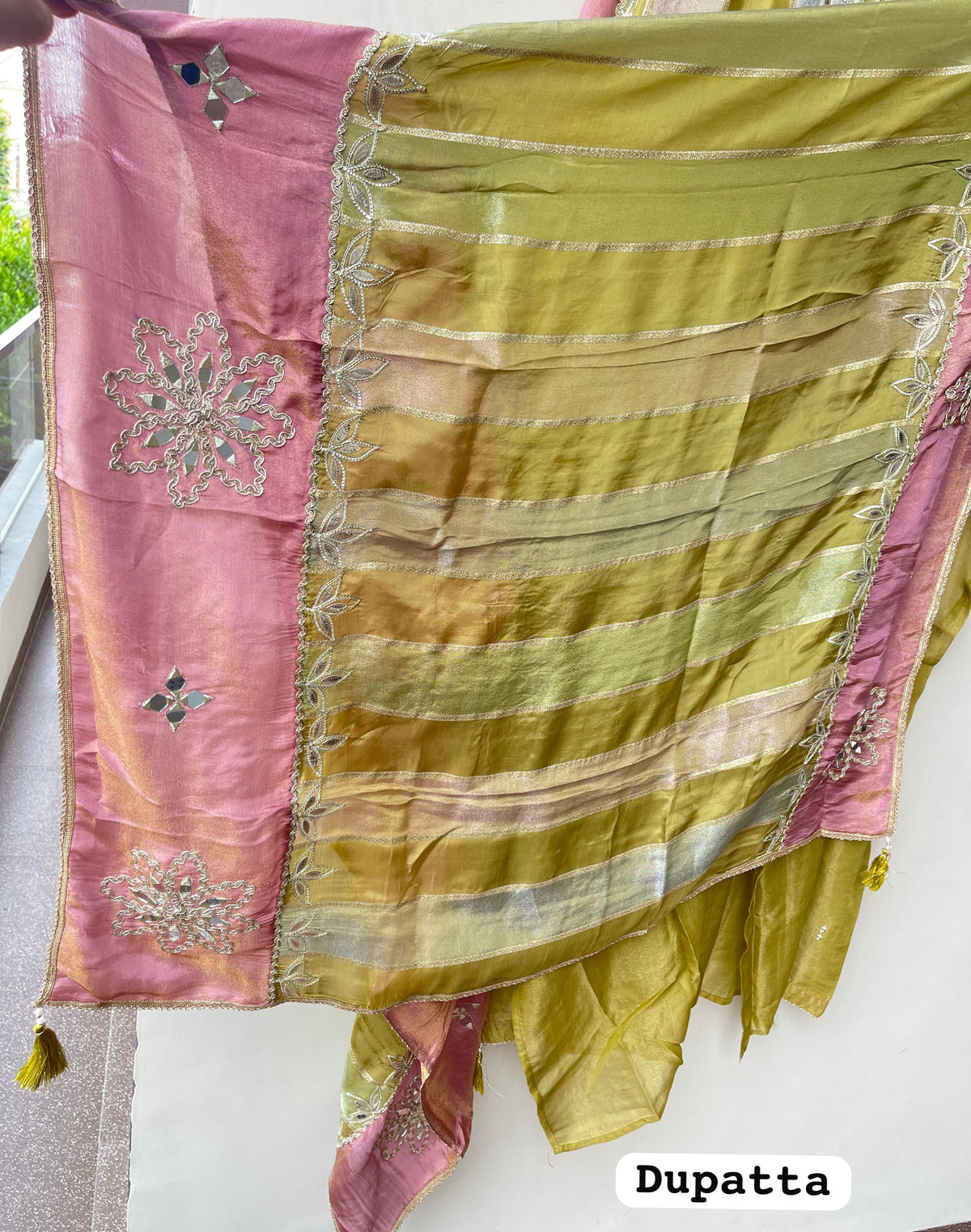 Shimmer silk unstitched ladies suit