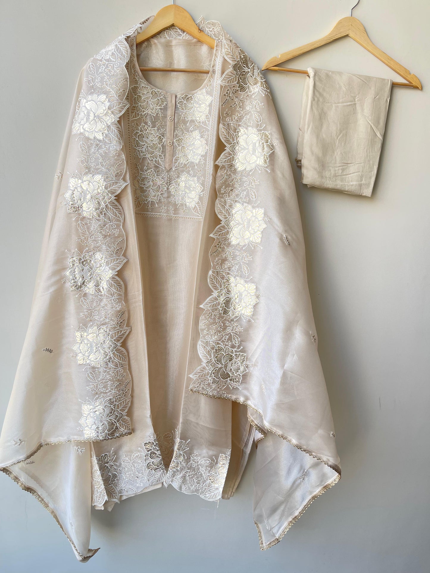 Shimmer Organza Unstitched Ladies Suit RC-18886 – view 6