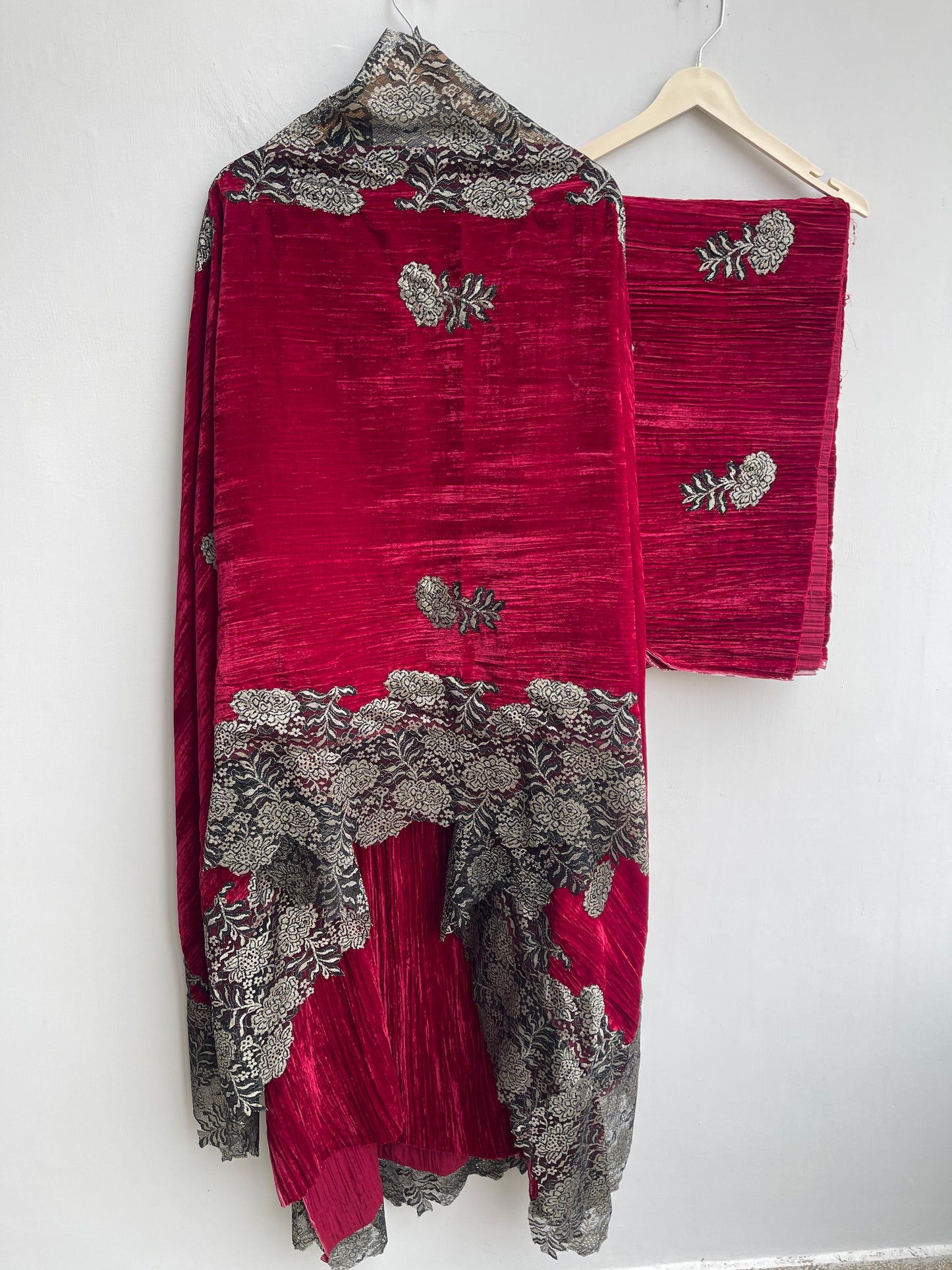 Micra crushed velvet unstitched ladies suit Rc18269 (b)