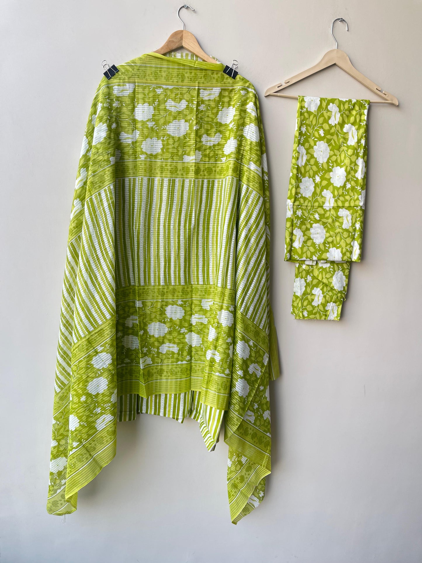 Cotton printed unstitched ladies suit Rc18909 (b)
