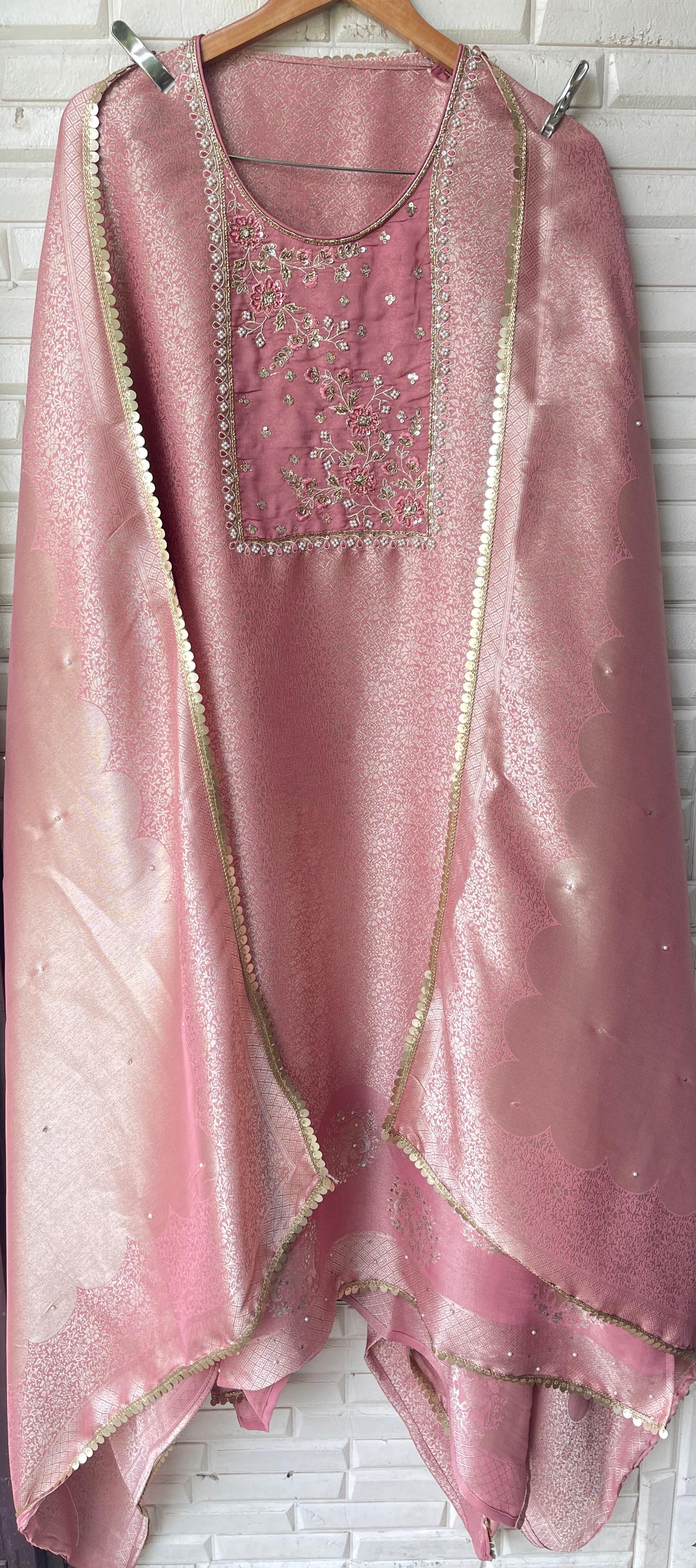 Finest banarasi silk unstitched ladies suit Rc17698