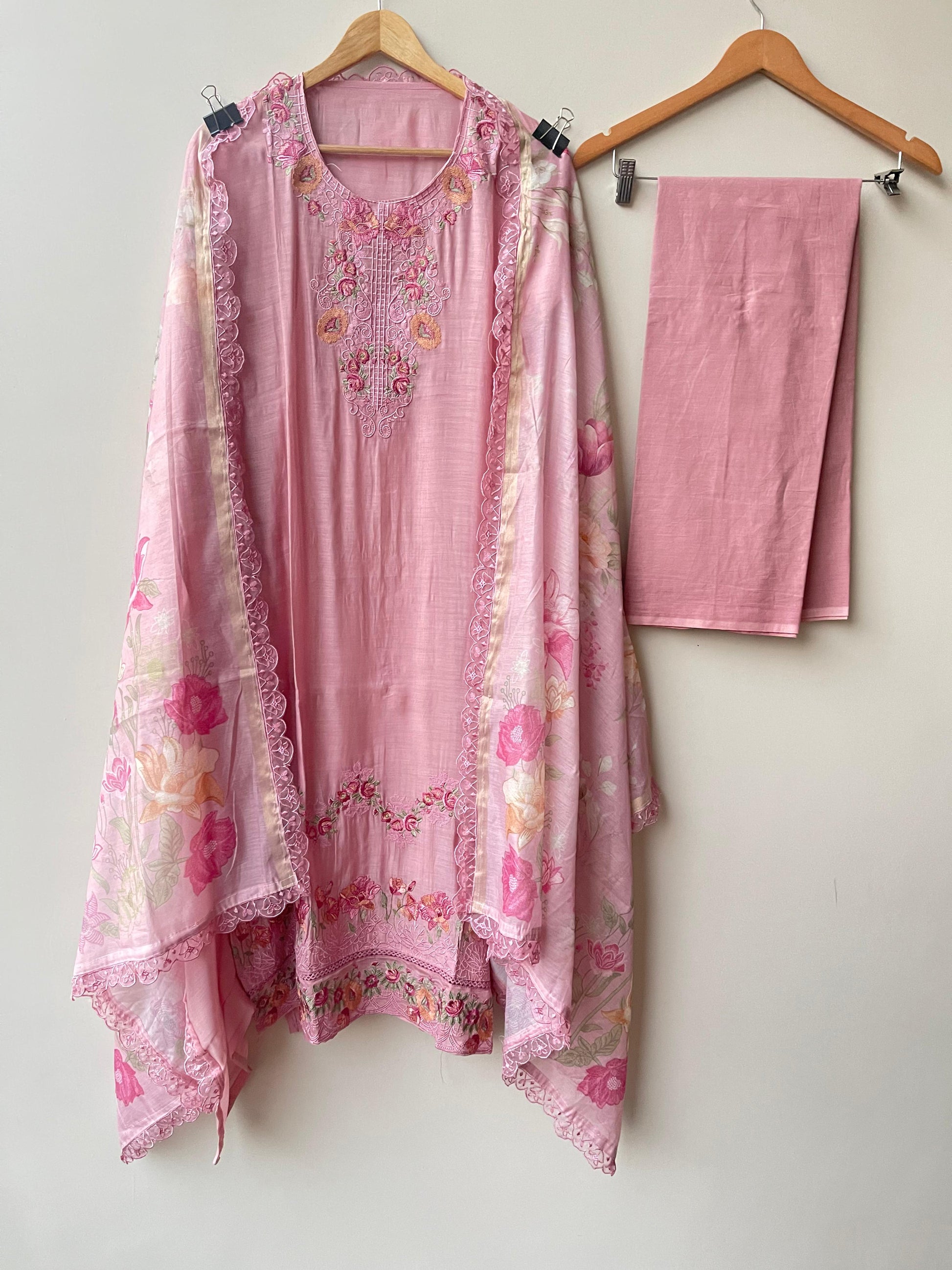 Mul Chanderi Unstitched Ladies Suit RC18858 – view 5