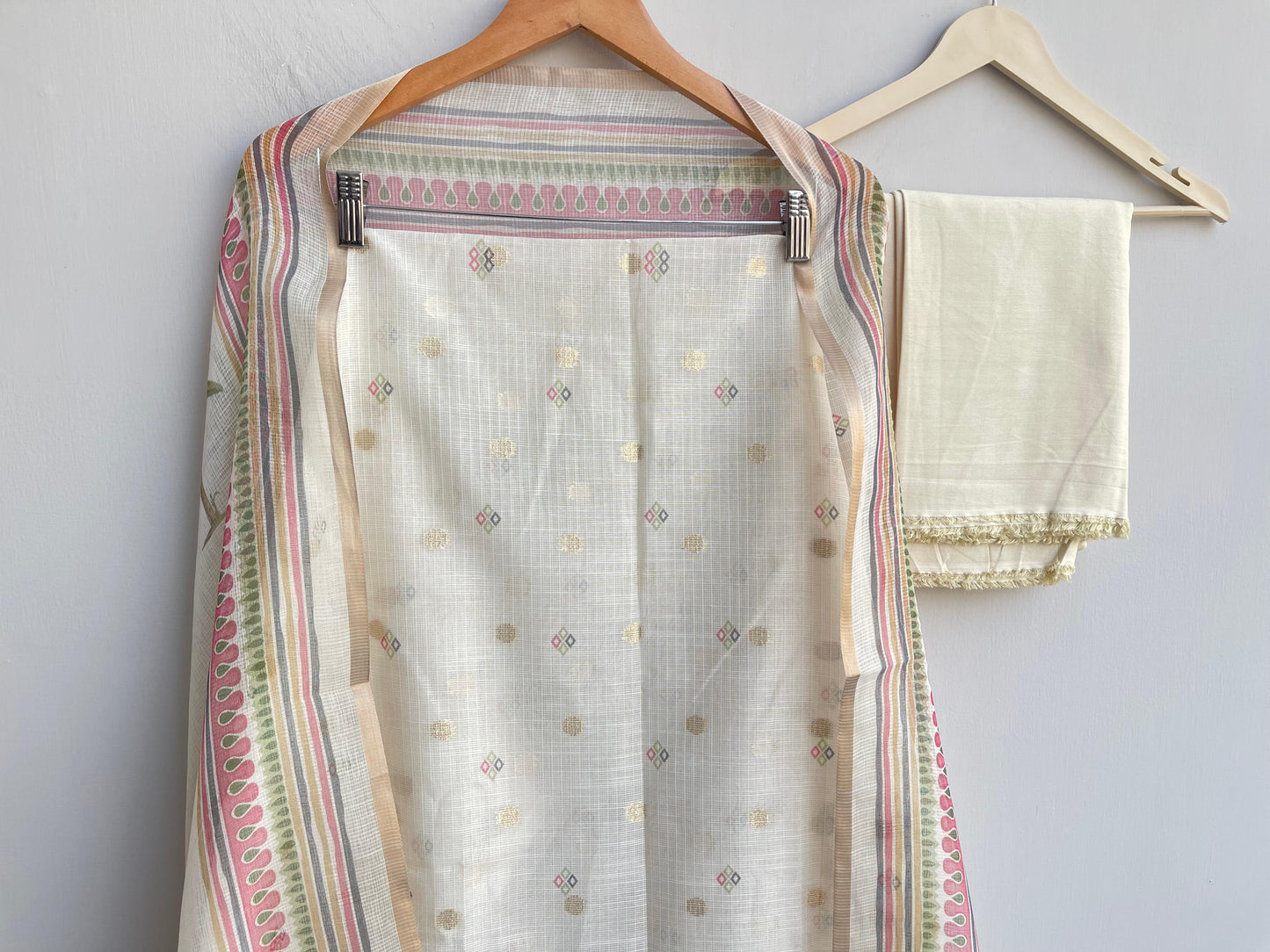 Soft banarasi kota doriya unstitched ladies suit Rc18541