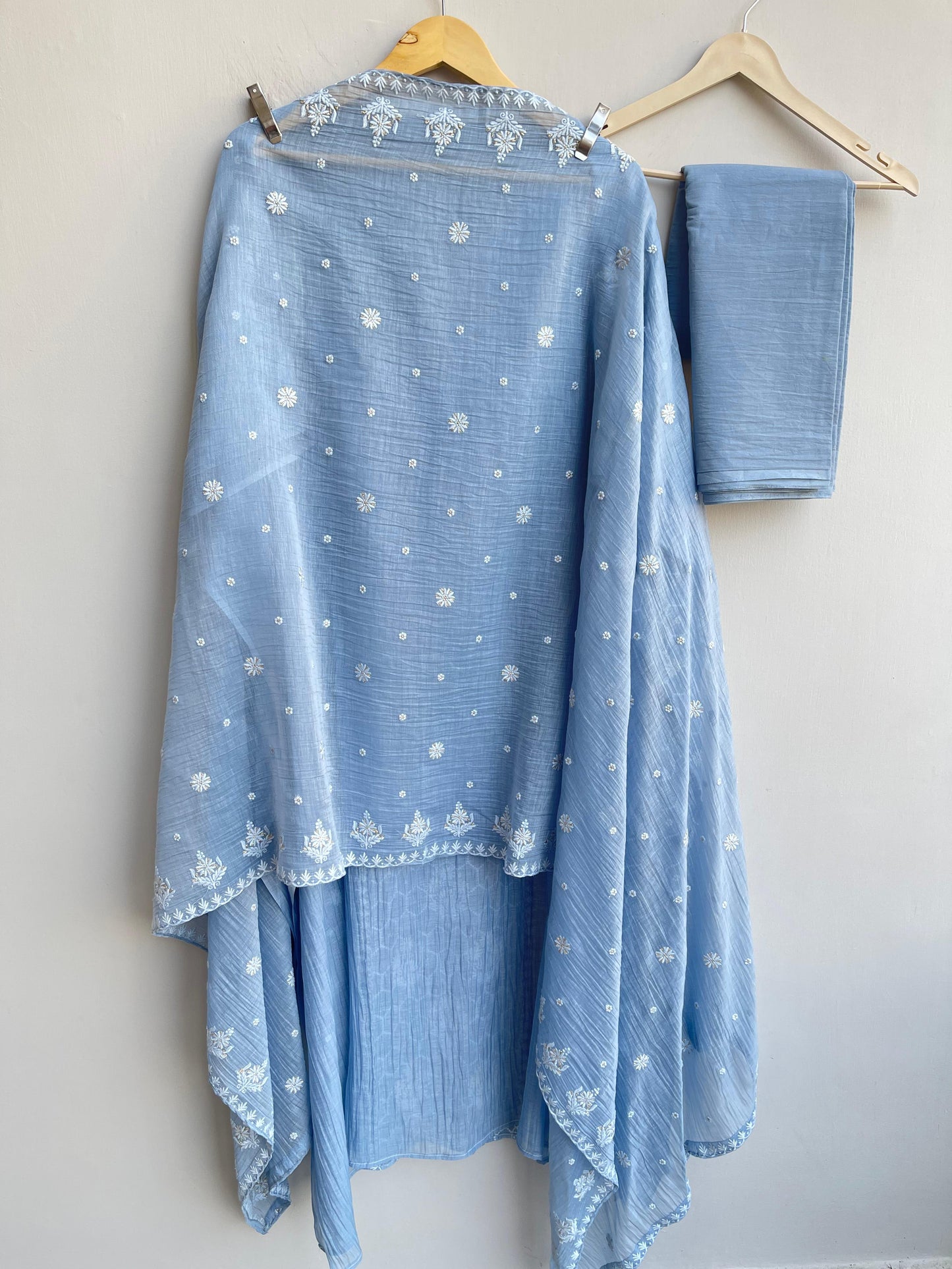 Pure mul chanderi unstitched ladies suit Rc18425 (b)