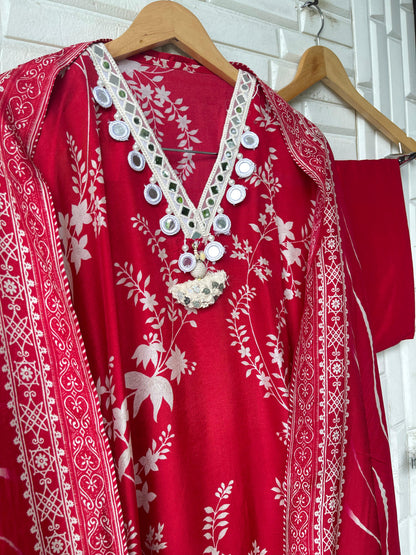 Tassar silk unstitched ladies suit Rc17639