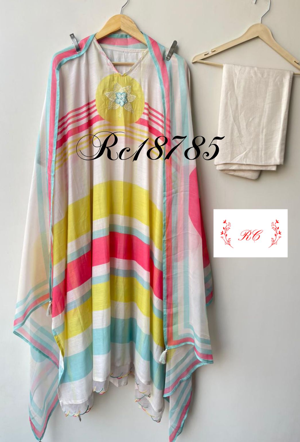 Pure Muslin Printed Ladies Unstitched Suit RC-18785 – view 2