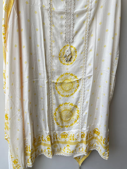 Muslin printed unstitched ladies suit Rc18942