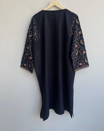 Kashmiri kadai pheron readymade ladies kurta Rc18111