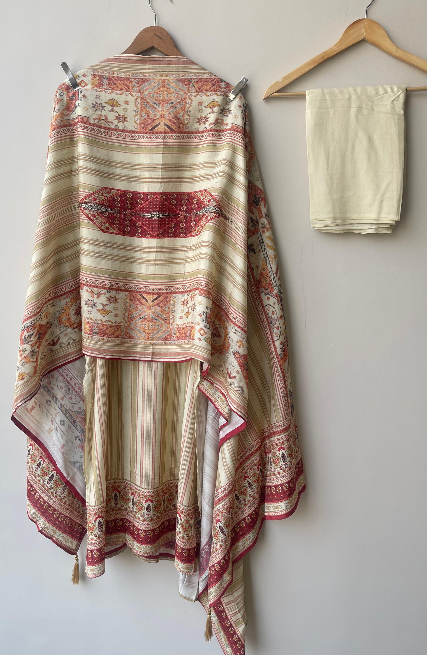 Muslin Printed Unstitched Ladies Suit RC-18754 – view 4