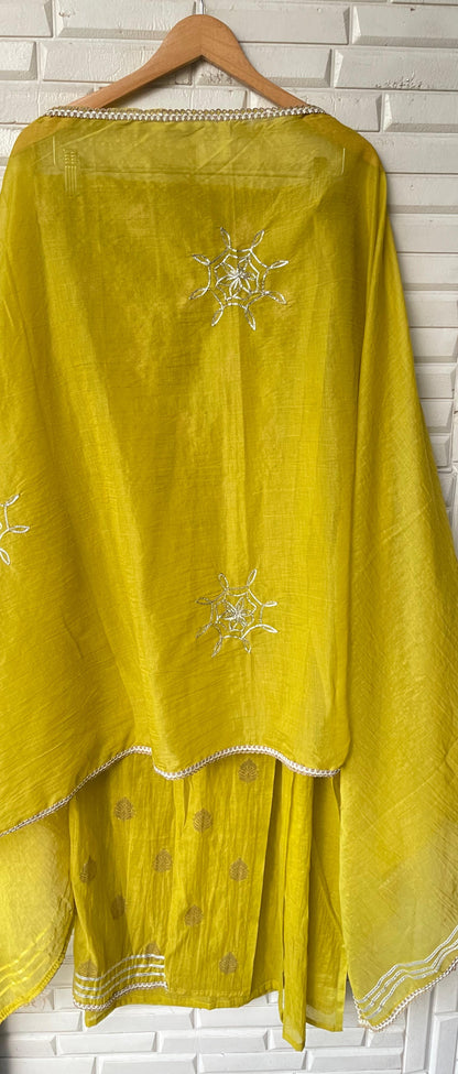 Mul chanderi semi stitched ladies suit Rc17537 (c)