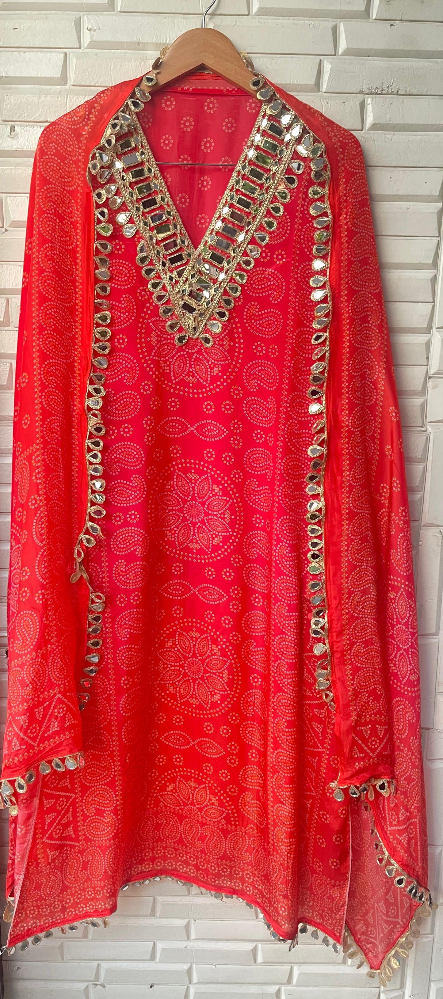 Satin crape unstitched ladies suit Rc17759