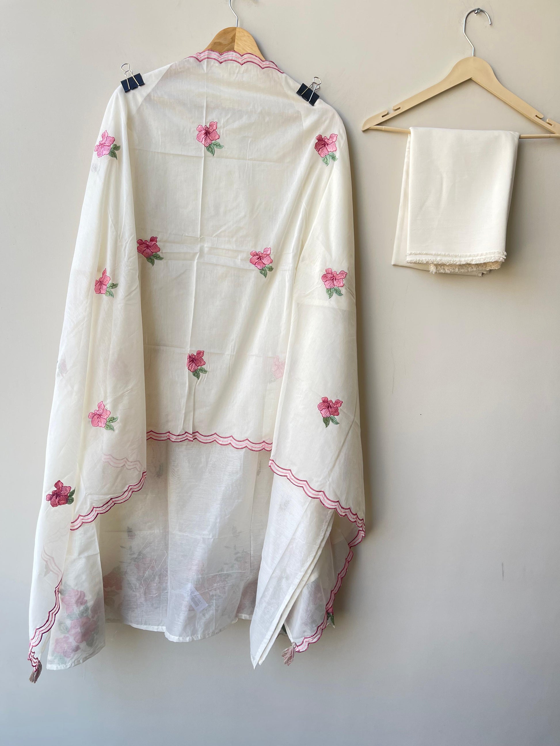 Mul Chanderi Unstitched Ladies Suit RC-18884 – view 7